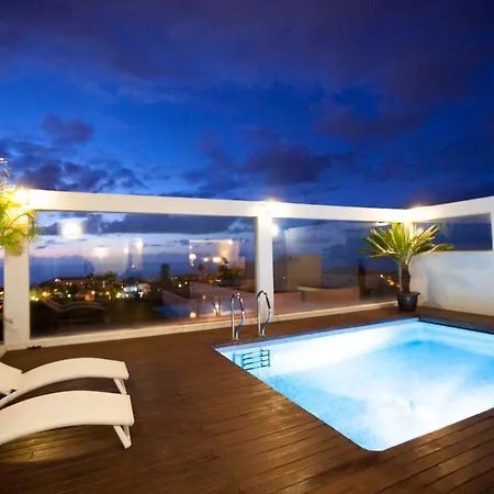 Luxurious In With Pool And Great Views Puerto de la Cruz (Tenerife)