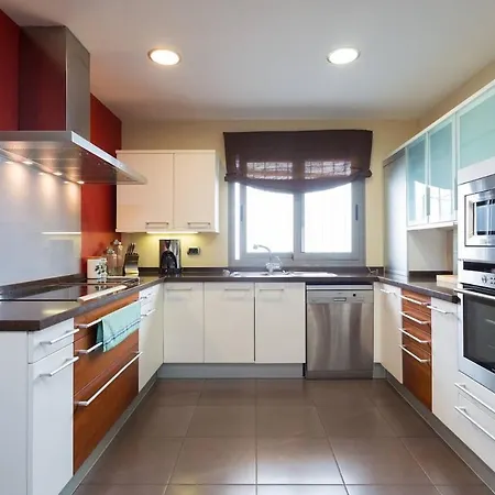 Villa Luxurious In With Pool And Great Views *