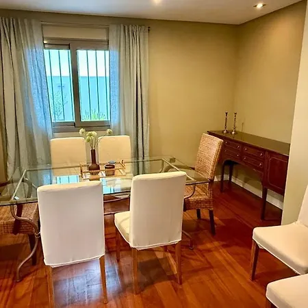 Luxurious In With Pool And Great Views Villa