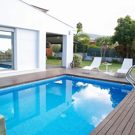 ヴィラ Luxurious In With Pool And Great Views *