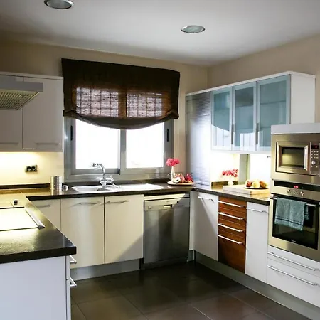 Luxurious In With Pool And Great Views Villa Puerto de la Cruz (Tenerife)