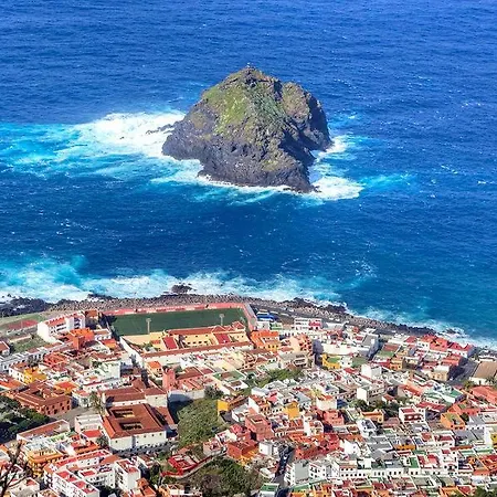 Vila Luxurious In With Pool And Great Views Puerto de la Cruz (Tenerife)