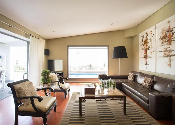 Villa Luxurious In With Pool And Great Views *