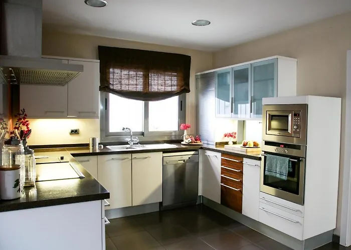 Luxurious In With Pool&great Views Villa Puerto de la Cruz (Tenerife)